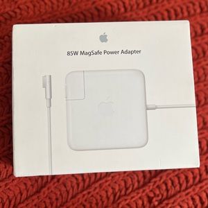 MacBook Pro charger (85W MagSafe Power Adapter)